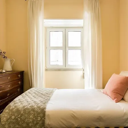 Cozy 3 Beds 7 Min To Metro Lisboa