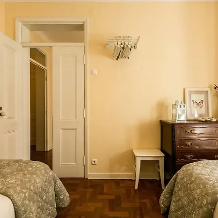 Cozy 3 Beds 7 Min To Metro Apartamento
